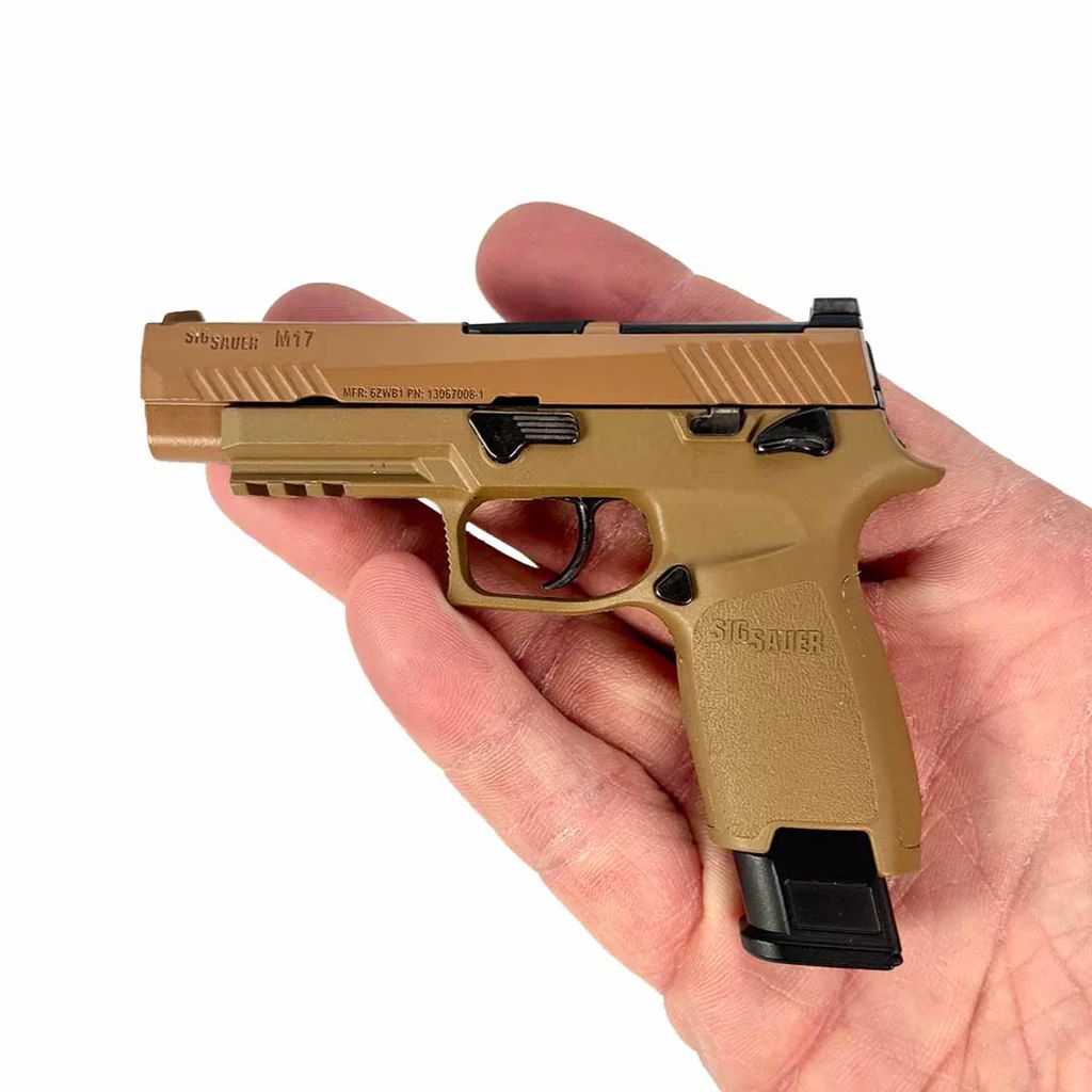 Extended magazine for mini Sig Sauer M17 model in black - View 3