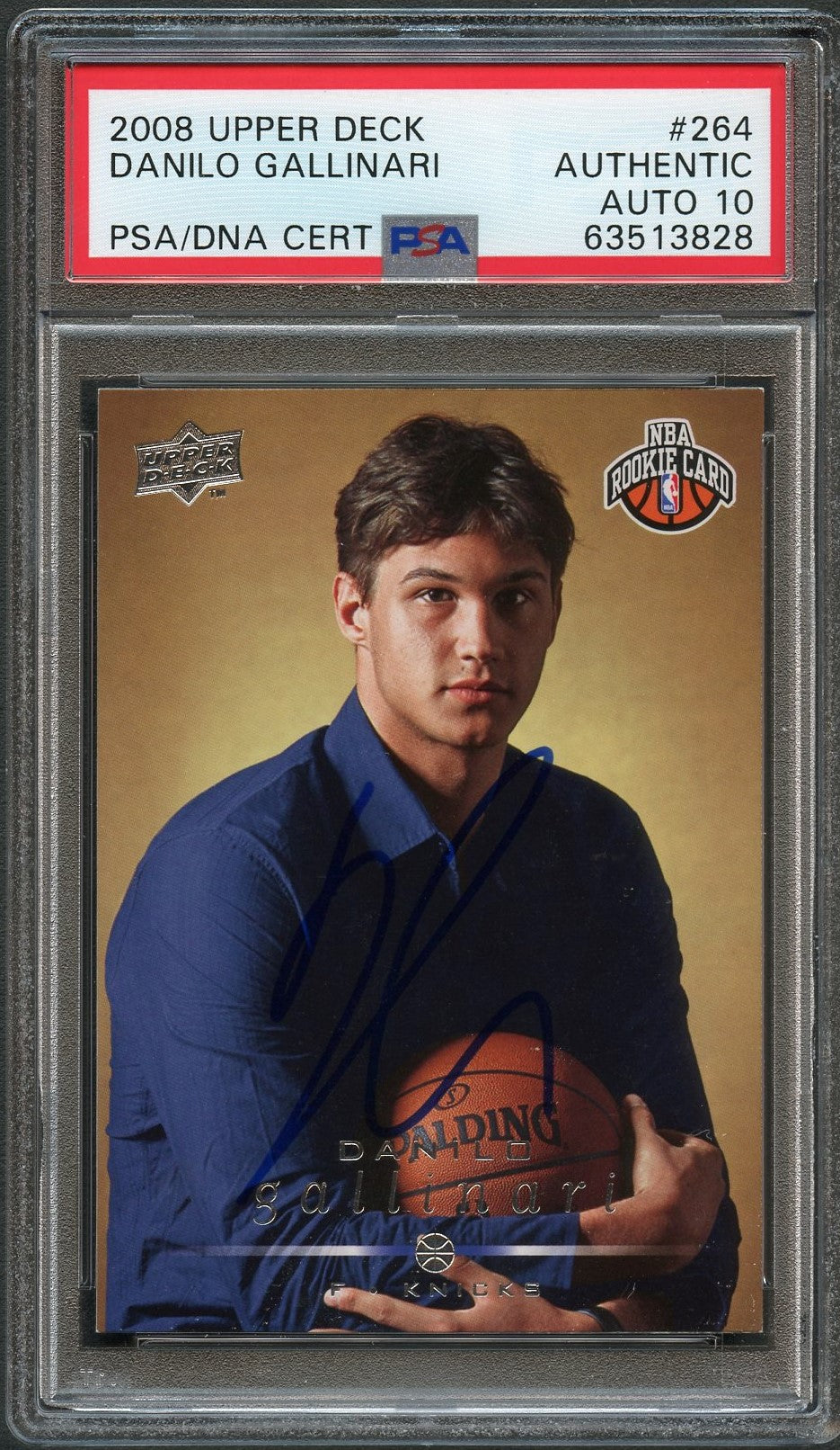 Front of Danilo Gallinari Upper Deck #264 signed card in PSA/DNA holder