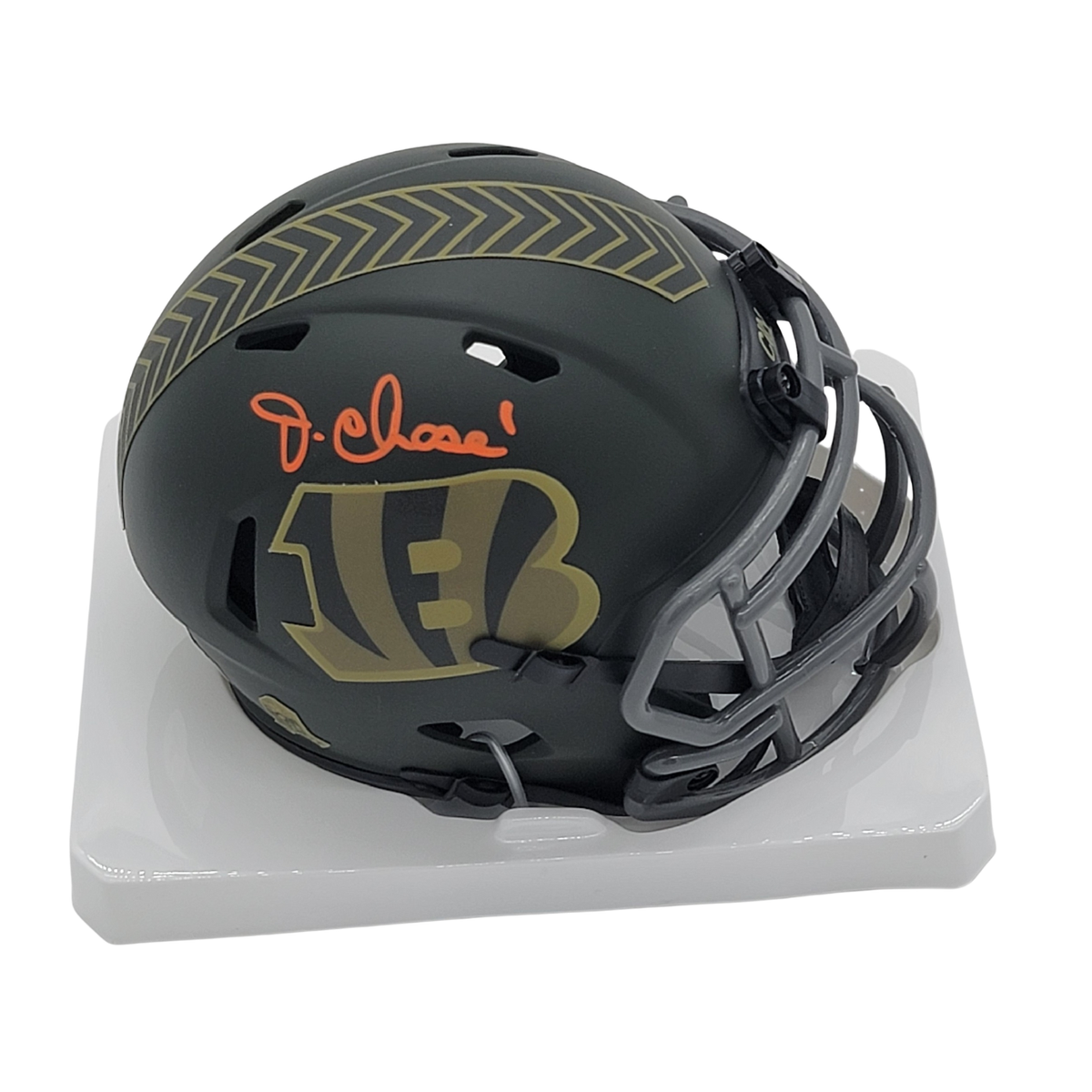 Ja’Marr Chase Signed 2025 Cincinnati Bengals Salute to Service Mini Helmet | Beckett Witnessed
