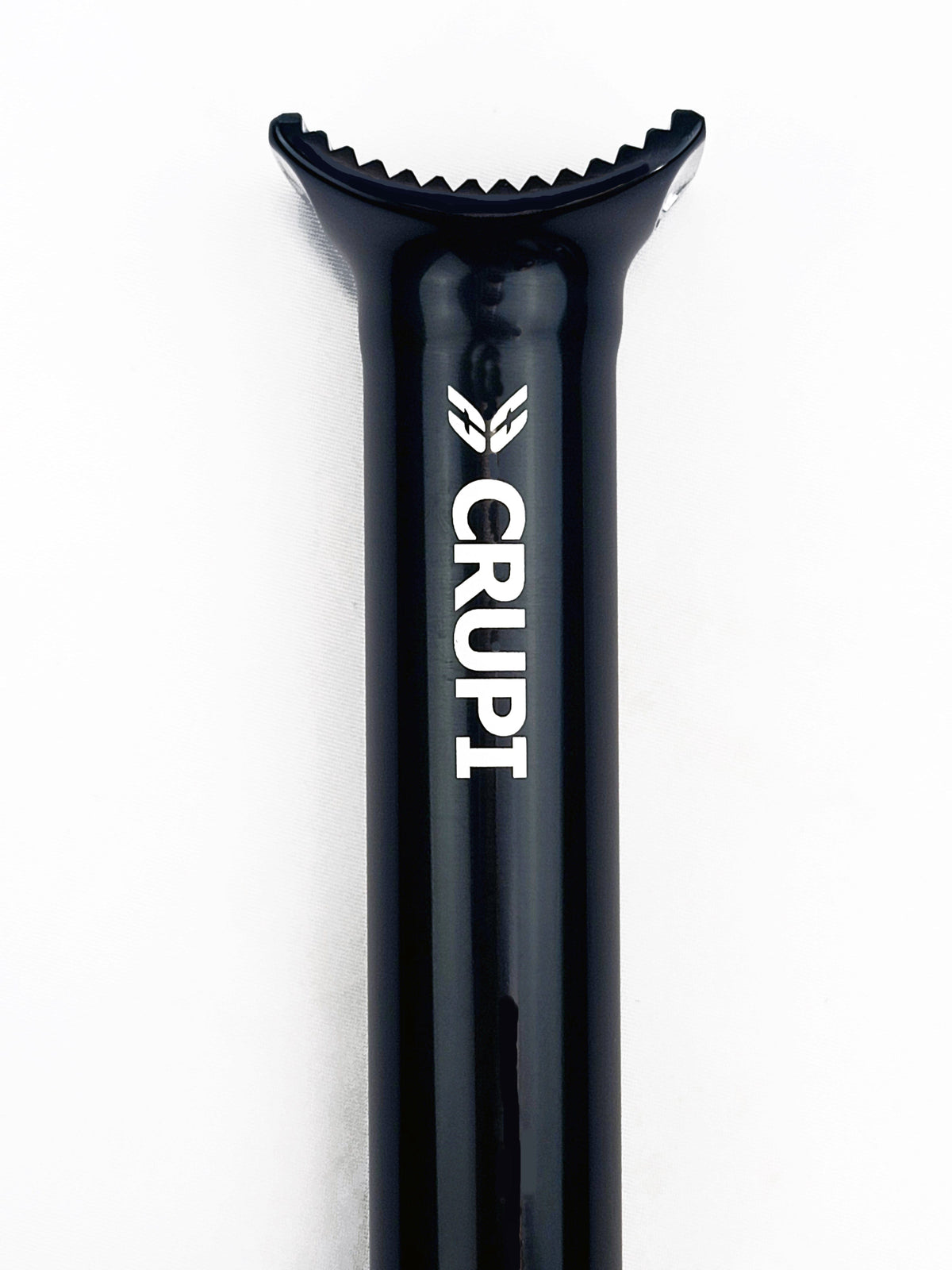Crupi Pivotal Posts Black - View 4