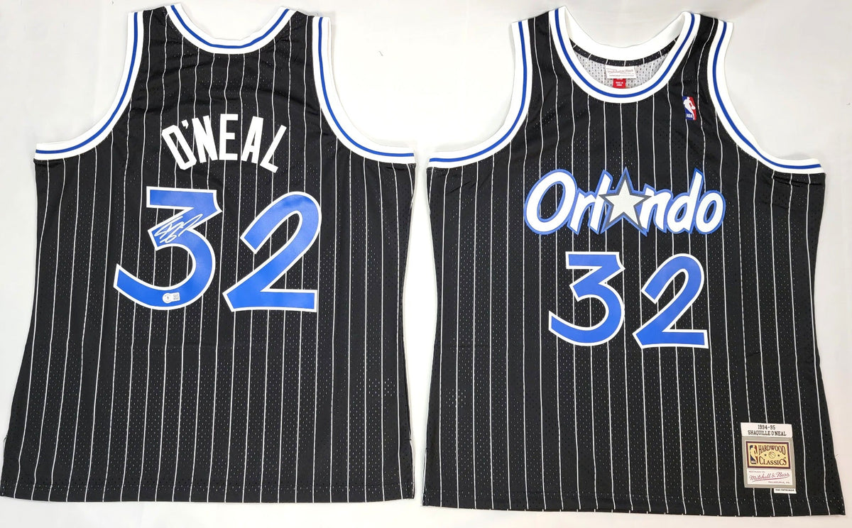 Shaquille O'Neal Autographed Orlando Magic Black 1994-95 Mitchell & Ness Swingman Jersey Beckett Witnessed