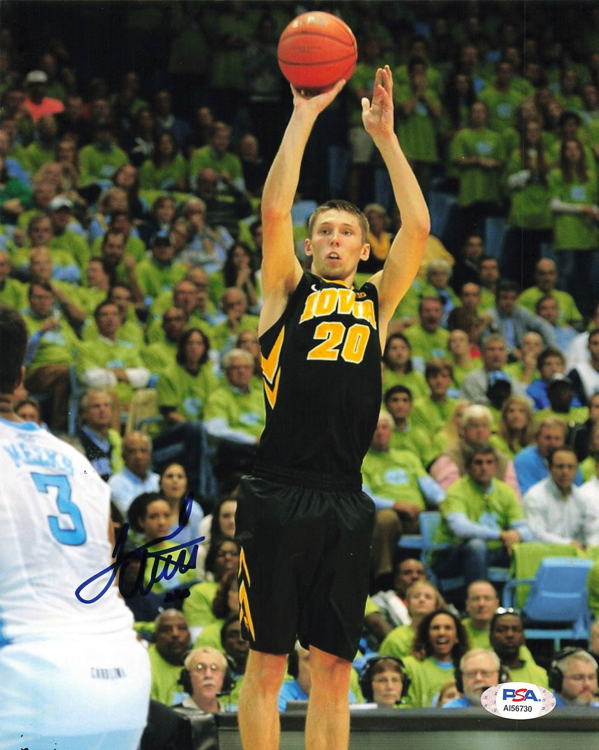 Jared Uthoff signed 8x10 photo PSA/DNA Iowa Hawkeyes Autographed